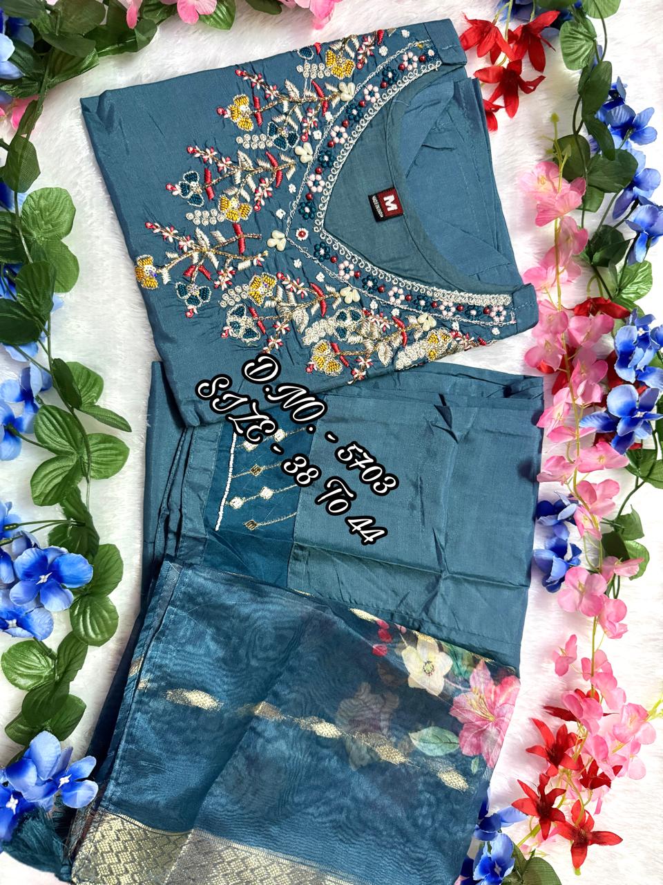 Elegant Muslin Silk Kurta Set with Organza Dupatta