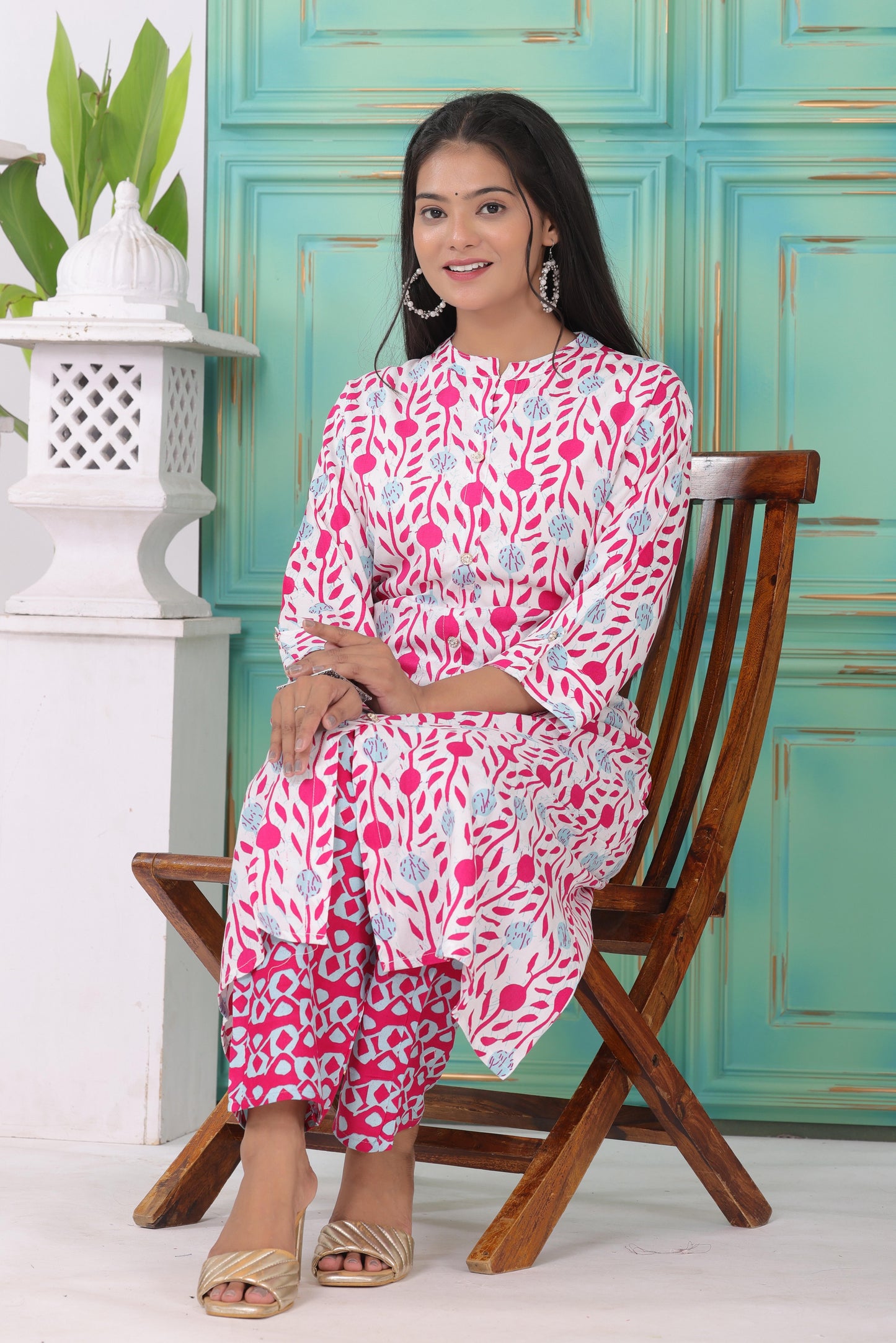 Elegant Pure Rayon Fabric Kurta Pant Set