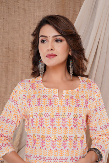 Women Printed Cotton Blend Single Straight Kurta