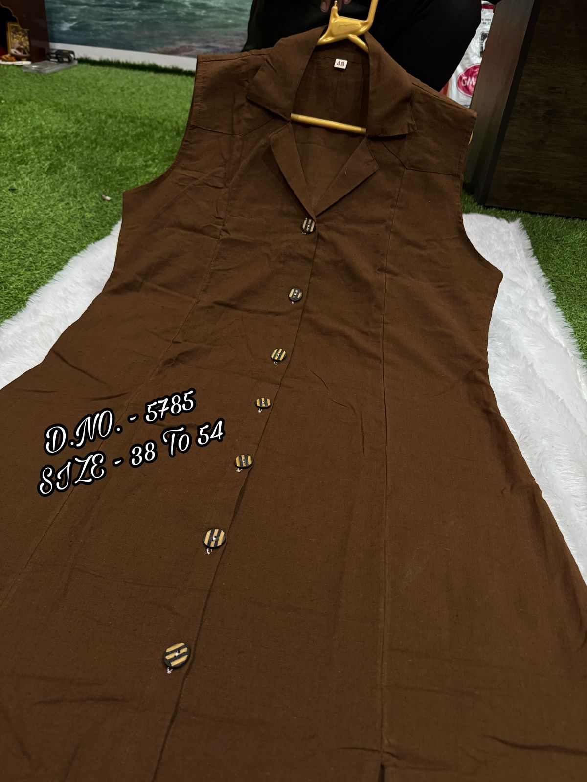 Cotton Slub/Flex (Khadi) Long Kurti with Front Slit & Openable Buttons