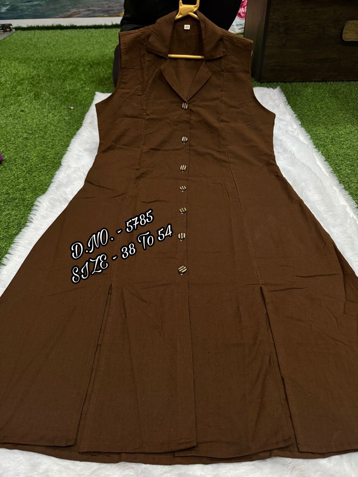 Cotton Slub/Flex (Khadi) Long Kurti with Front Slit & Openable Buttons