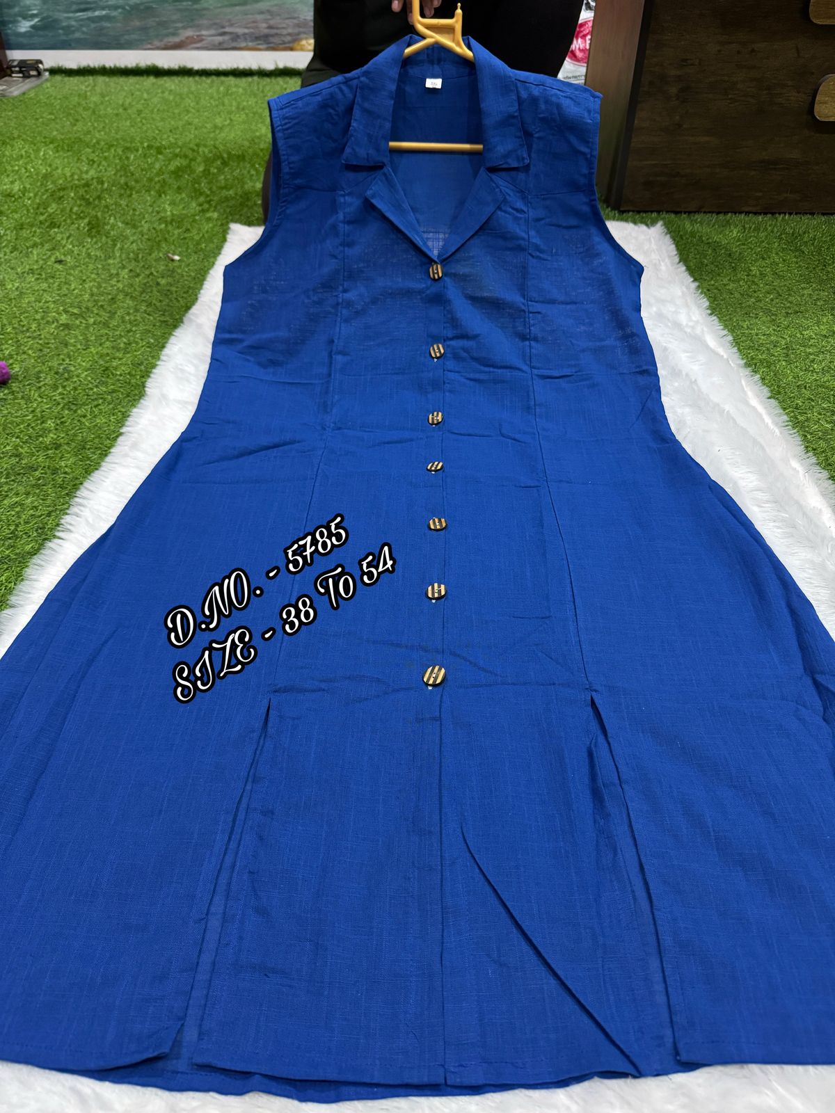 Cotton Slub/Flex (Khadi) Long Kurti with Front Slit & Openable Buttons