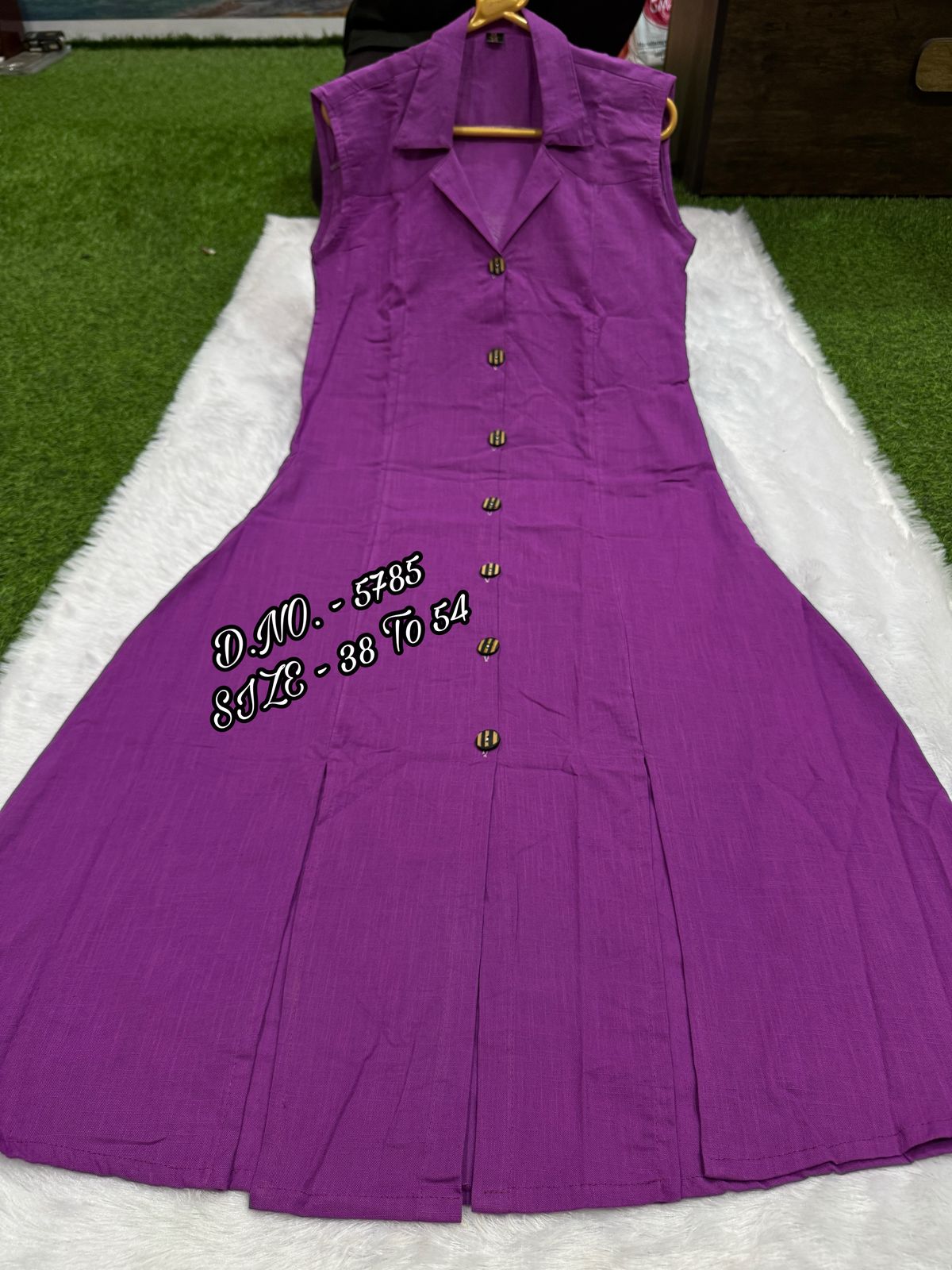 Cotton Slub/Flex (Khadi) Long Kurti with Front Slit & Openable Buttons