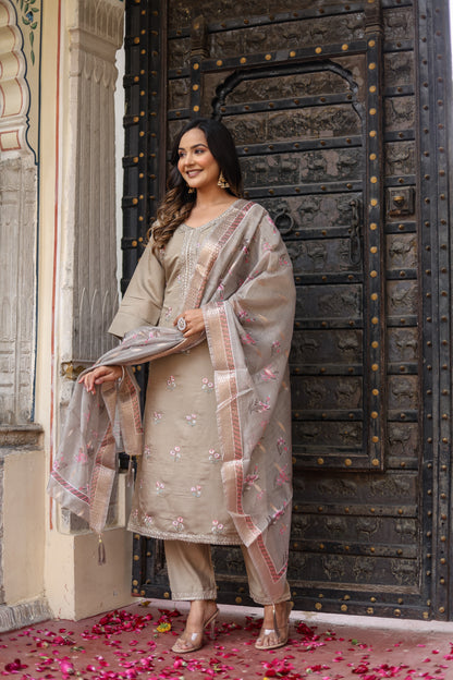 Roman Silk Kurti, Pant & Dupatta Set