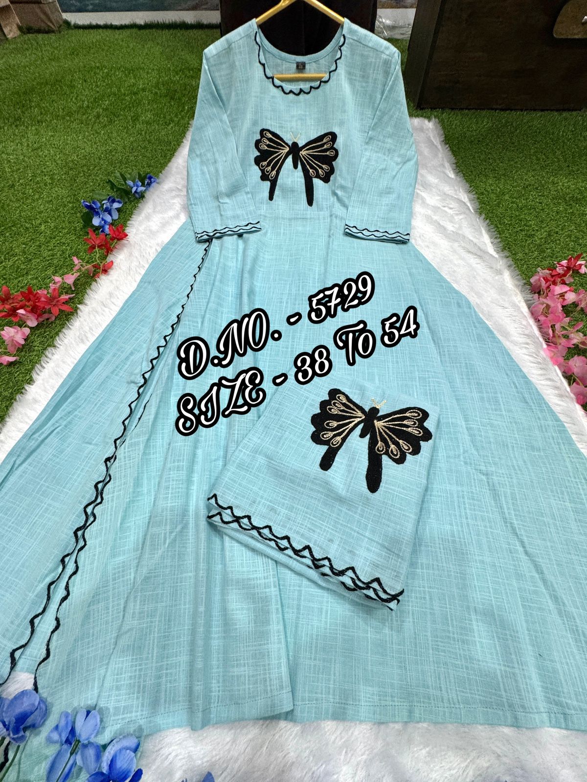 Elegant Heavy Cotton Slub/Cotton Flex (Khadi) Aari Embroidered Long Kurti & Pant Cord Set
